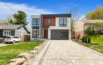 Building Photo - 55 Adanac Dr