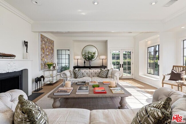 Foto del edificio - 1075 Wallace Ridge