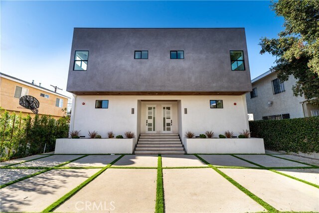 Foto principal - 1807 S Longwood Ave