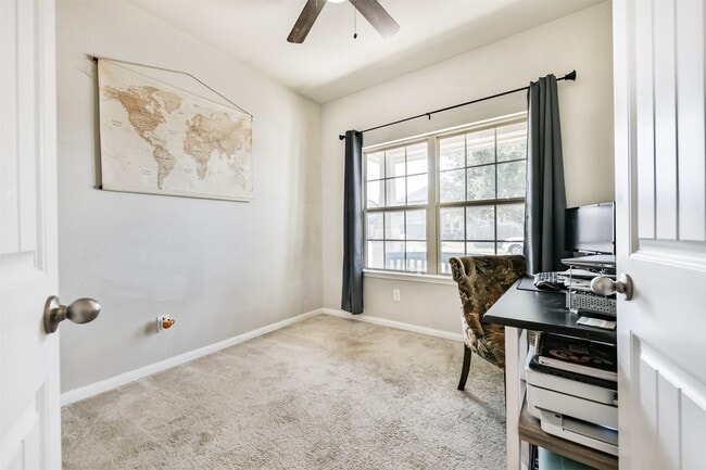 Foto del edificio - 533 Winburn Tide Ln