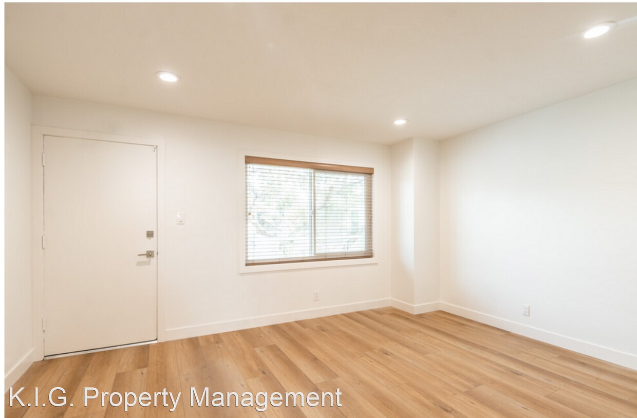 Foto principal - Studio, 1 bath Apartment - 3499 Sawtelle B...