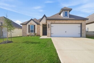 Building Photo - 1318 Kingsgate Dr