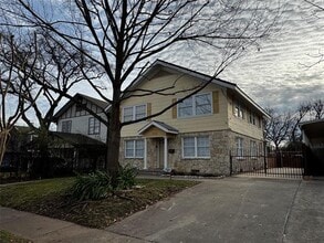 Building Photo - 1112 Kings Hwy