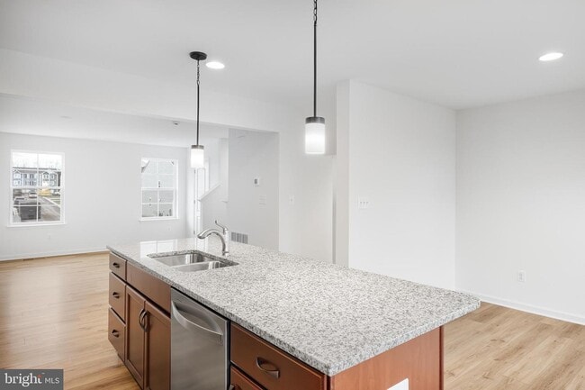Foto del edificio - 35 ANDOVER Ct