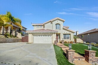 Building Photo - 28622 High Ridge Dr