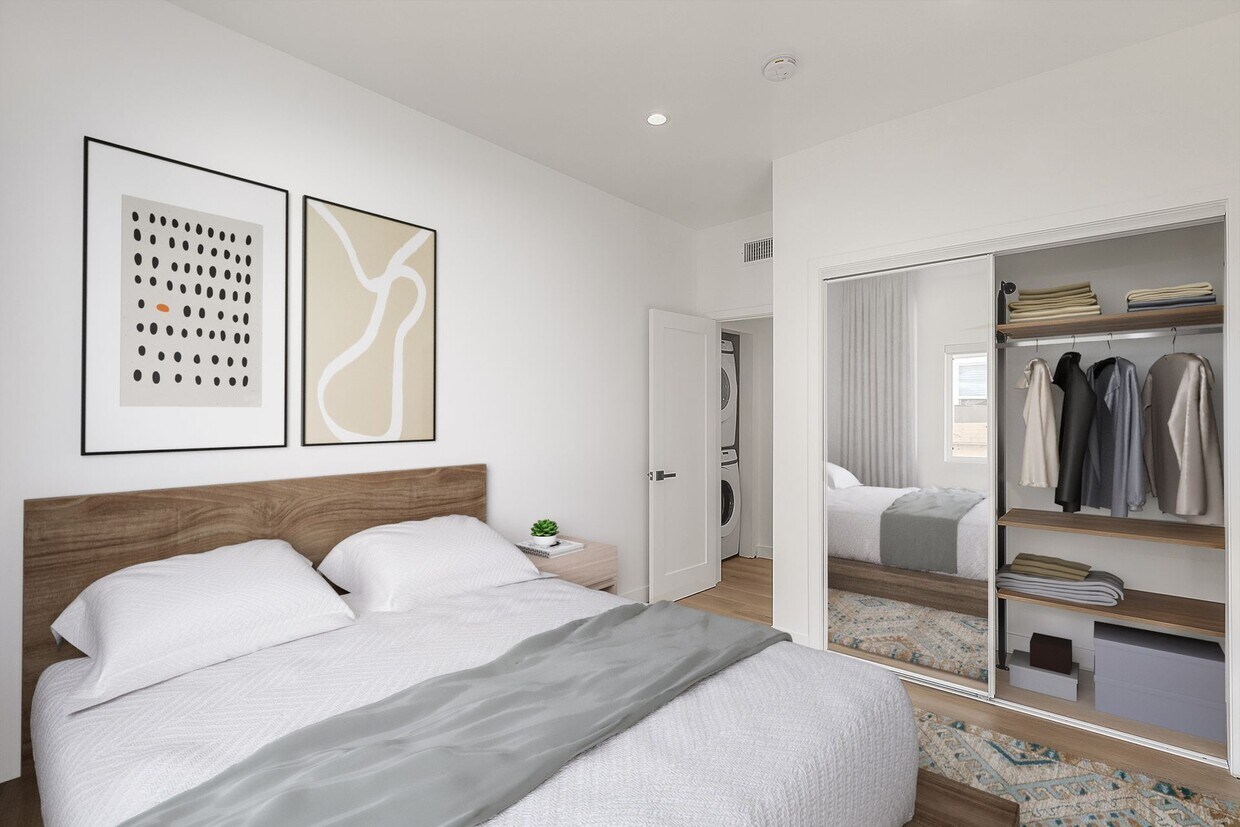 Foto principal - Step inside your beautifully remodeled oas...