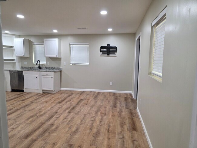 Foto del edificio - 2135 Masonwood Cir