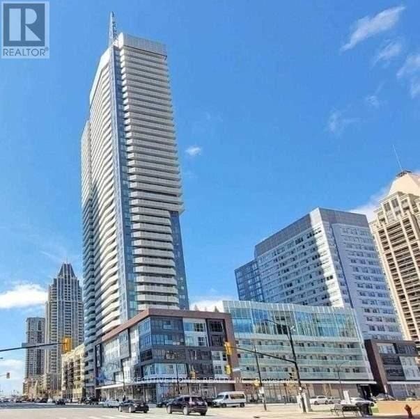 Photo principale - 4065 Confederation Pkwy