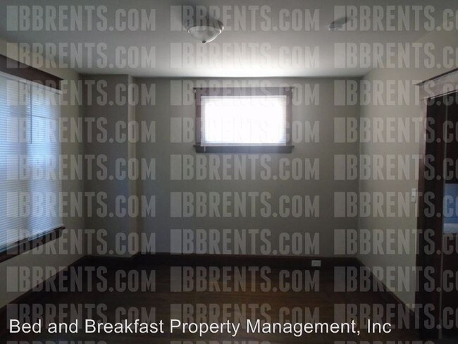Foto del edificio - 3 br, 1 bath House - 866 Hermosa Avenue,