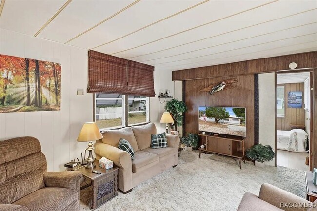 Foto del edificio - 7749 W Chassahowitzka St