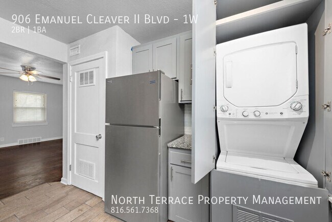 Building Photo - Charming, Renovated 2BR 1BA with W/D; Near...