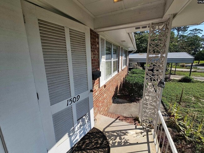 Building Photo - 1509 Brennen Rd
