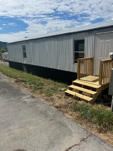 Foto del edificio - 1378 Big Hollow Rd