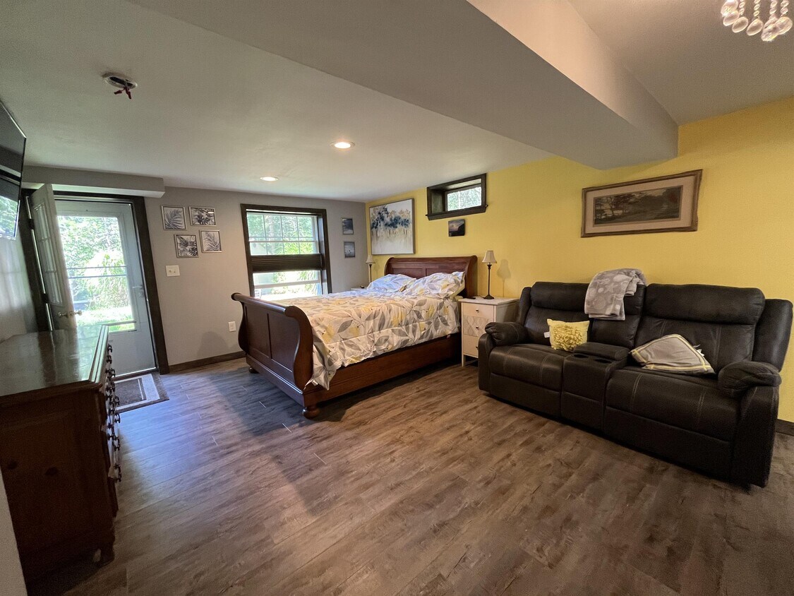 Foto principal - 65 Boot Pond Rd
