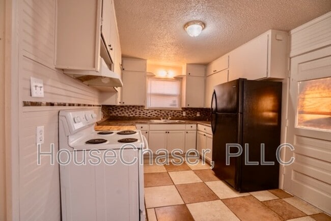 Building Photo - 5004 40th St