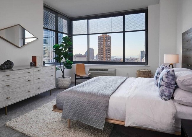 Foto del edificio - 427 Washington Blvd