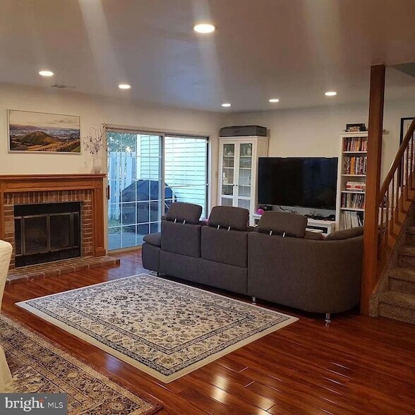 Foto del edificio - 15 Colebrook Ct