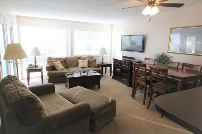 Building Photo - 351 Lake Arrowhead Rd, 1-203