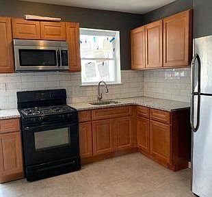 Beautiful house Bi- level 1502 N 59Th St - Beautiful house  Bi- level  1502 N 59Th St