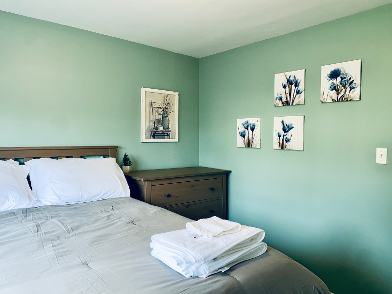Foto principal - 837 Charlton Blvd