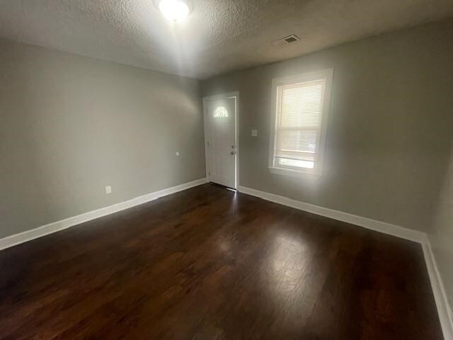 Foto del edificio - 3992 Ridgedale St