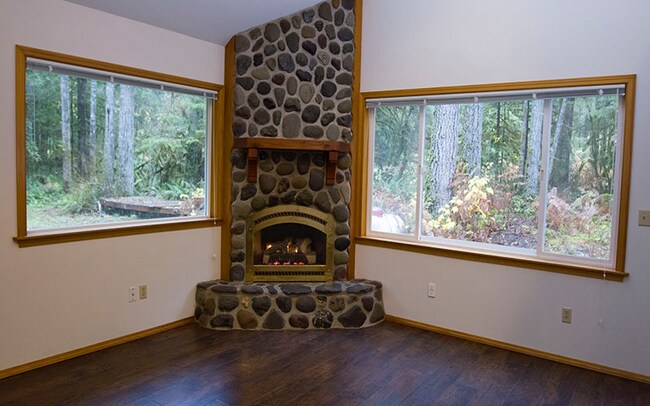 Building Photo - 7481 Miller Way