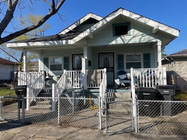 Building Photo - 5515 N Robertson St