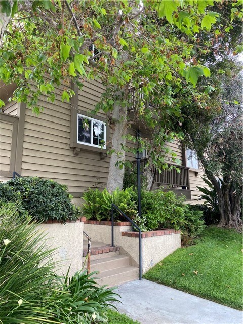 Foto del edificio - 3127 Bagley Ave