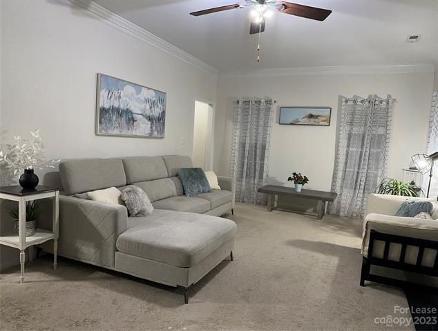 Building Photo - 11701 Kilpatrick Ln