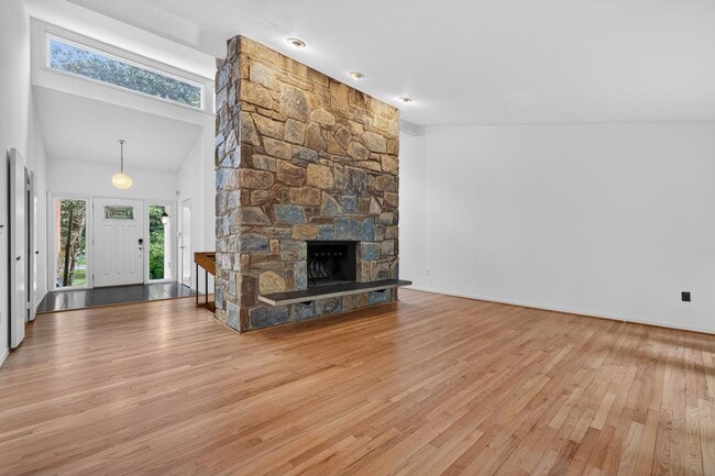Photo - 9404 Woodington Dr House
