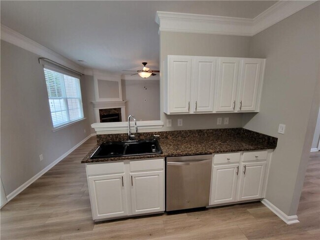 Foto del edificio - 501 Windstone Trail