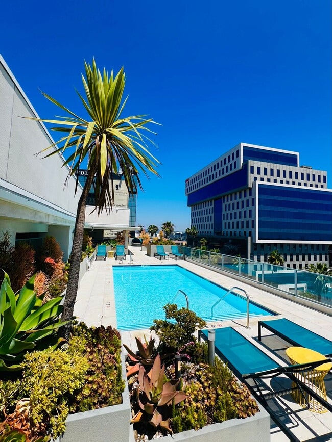 Apartments for rent near Griffith Observatory in Los Angeles, CA