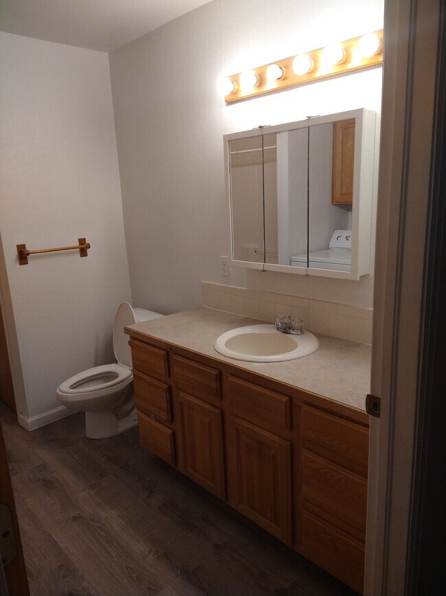 Building Photo - 3210 W Co Rd 52E