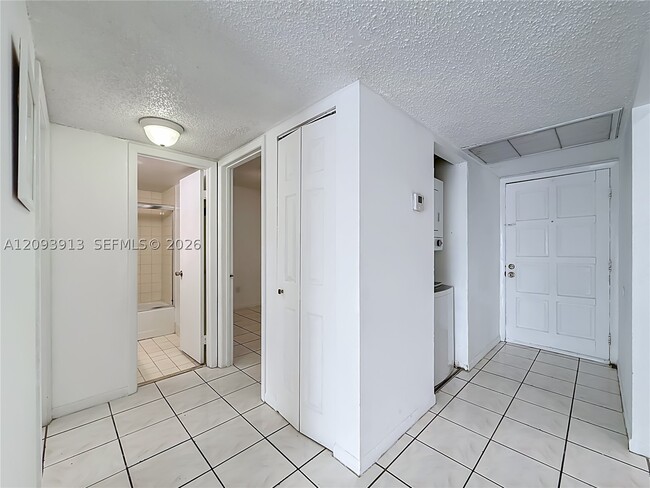 Building Photo - 5783 W 28th Ave