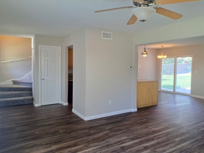 Photo - 5 bed / 2 bath House