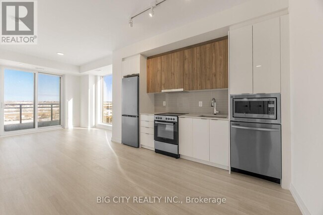 Photo du bâtiment - 9751 Markham Rd