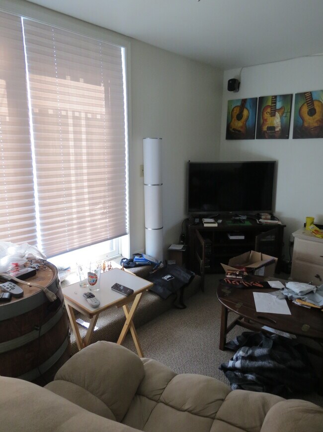 Foto del edificio - 1203 E Brady St
