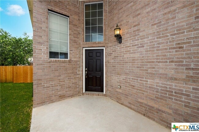 Building Photo - 117 Kype Cove