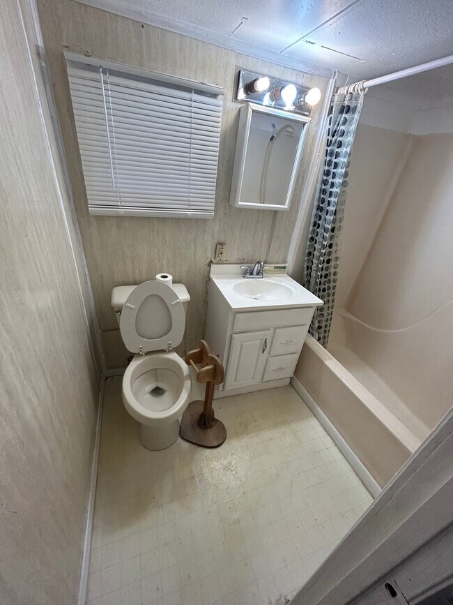 826 E Ventura Ave, Clewiston, FL 33440 House Rental in Clewiston, FL