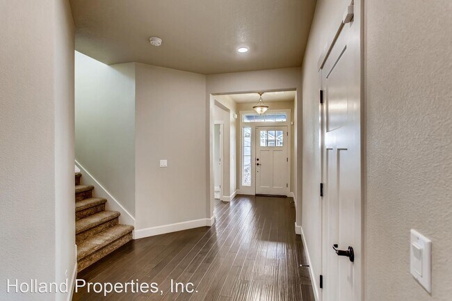 Building Photo - 5 br, 3 bath House - 7951 SW Patience Drive