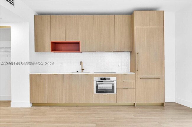 Foto del edificio - 90 NE 32nd St