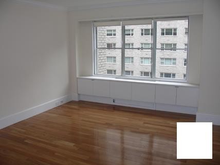 Foto del edificio - 60 West 57th Street
