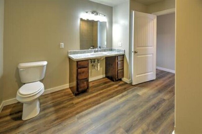 Building Photo - 7985 Avocet Dr