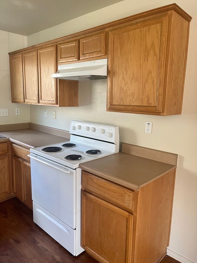 Foto del edificio - 3 bedroom 2 bath Home in Merced