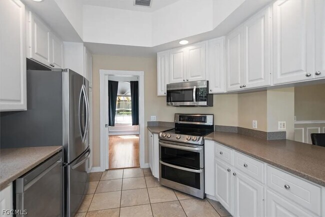 Cocina de acero inoxidable - 2246 Heydon Cir W