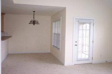 Building Photo - 427 Castle Bay Dr
