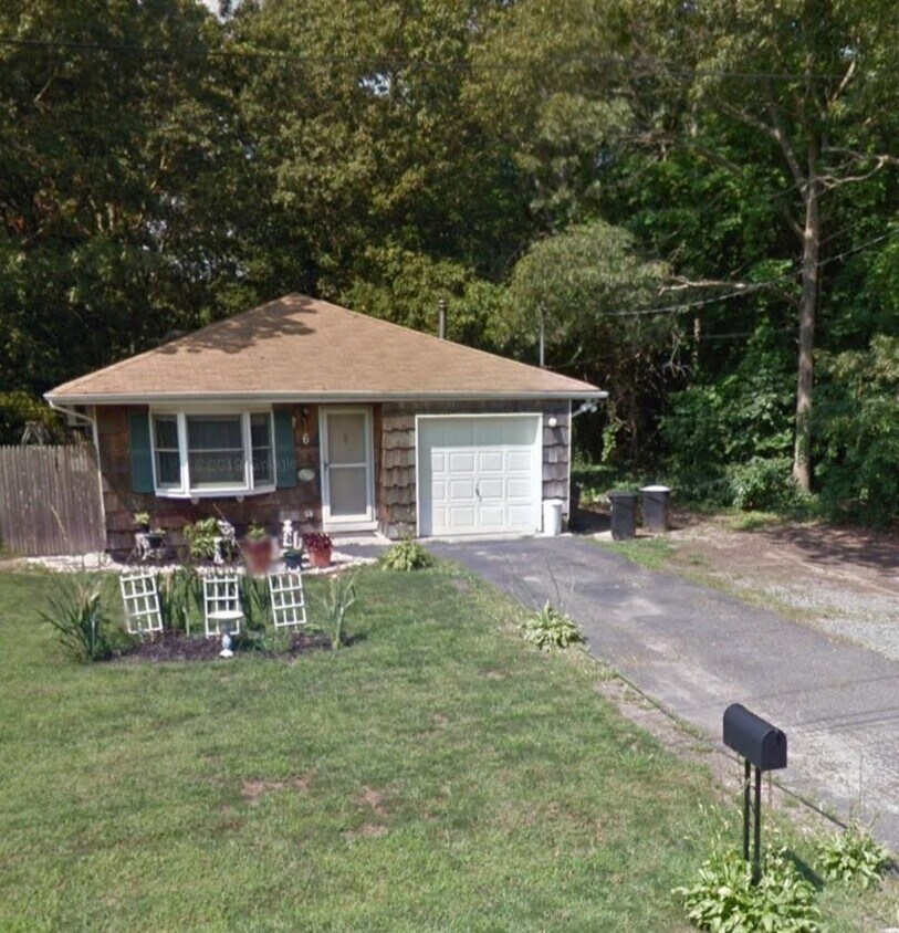 Foto principal - 6 Floyd Rd N