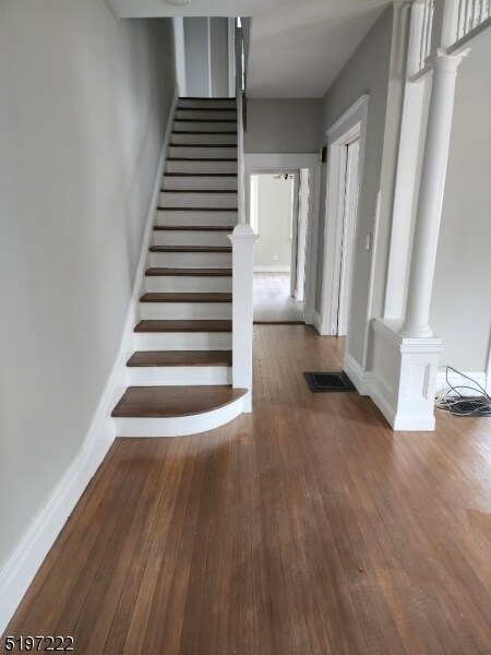 Building Photo - 33 Wetmore Ave