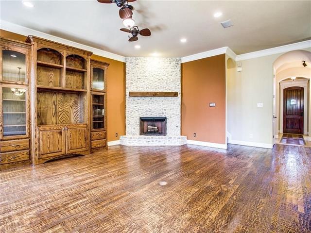Building Photo - 7129 Stone Villa Cir