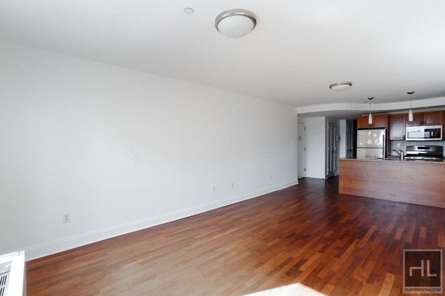 Building Photo - 721 Flushing Ave